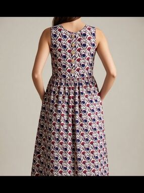 100% Cotton Natural LIFE Sleeveless Floral Midi Dress With Pockets